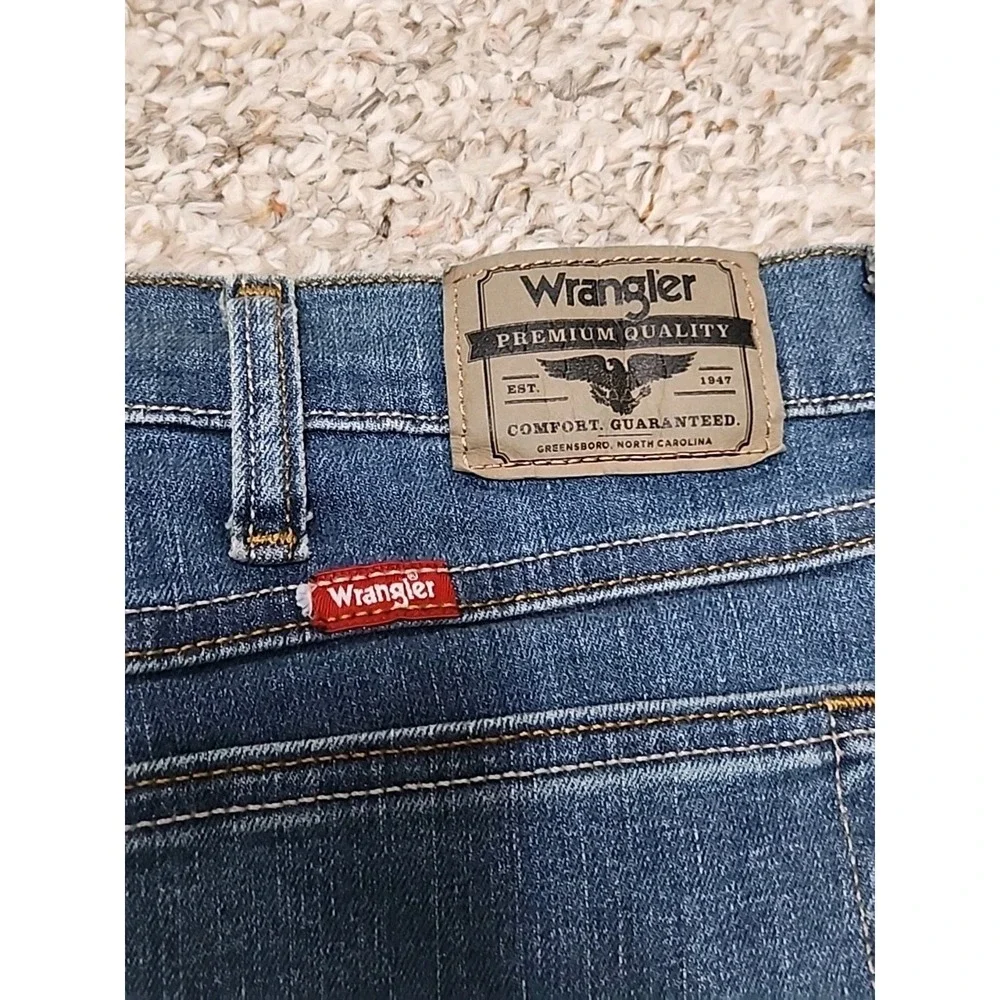 Wrangler Five Star Premium Straight Fit‎ Jeans 40x30 Mexico NWT Medium Wash